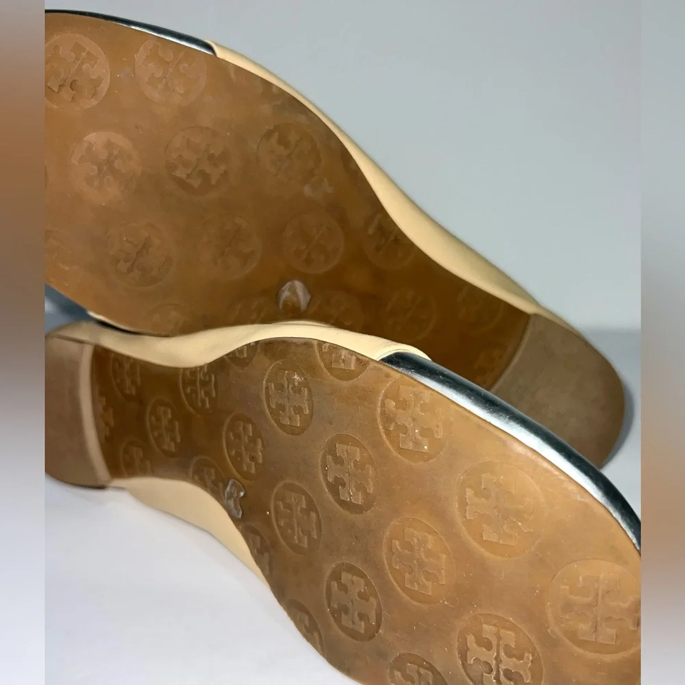 Tory Burch Serena Sz 9 Two Toned Silver Metallic Cap Toe Beige Reva‎ Flats
